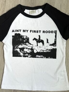 Urban Outfitters Rodeo Graphic Raglan Tee Western Cowboy Baseball Top S